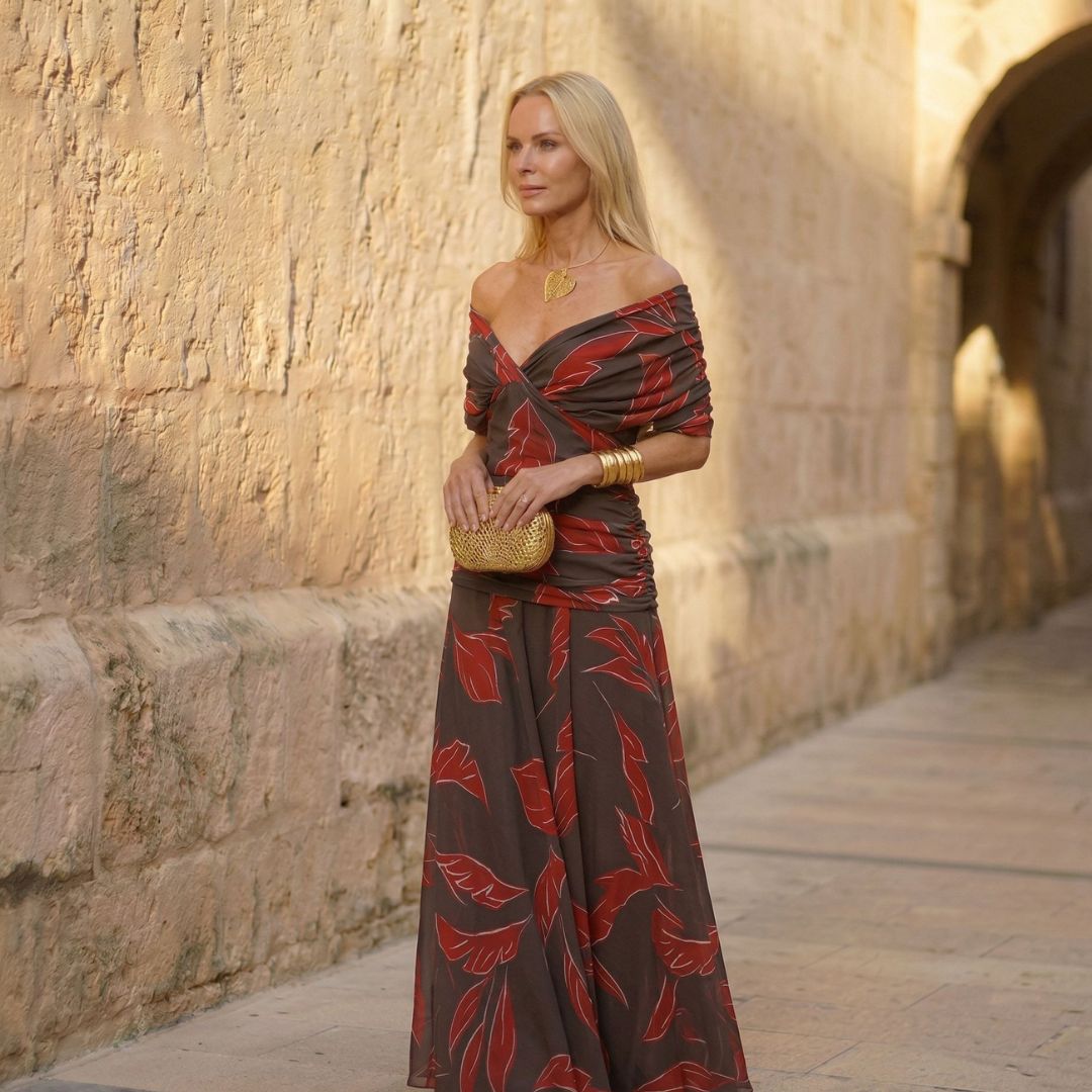 Valmue | Elegant Kjole med Blader