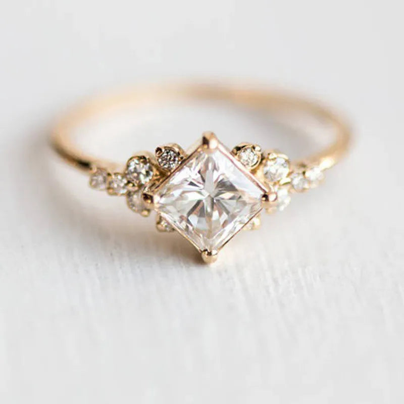 Karen Elegant Dronningring