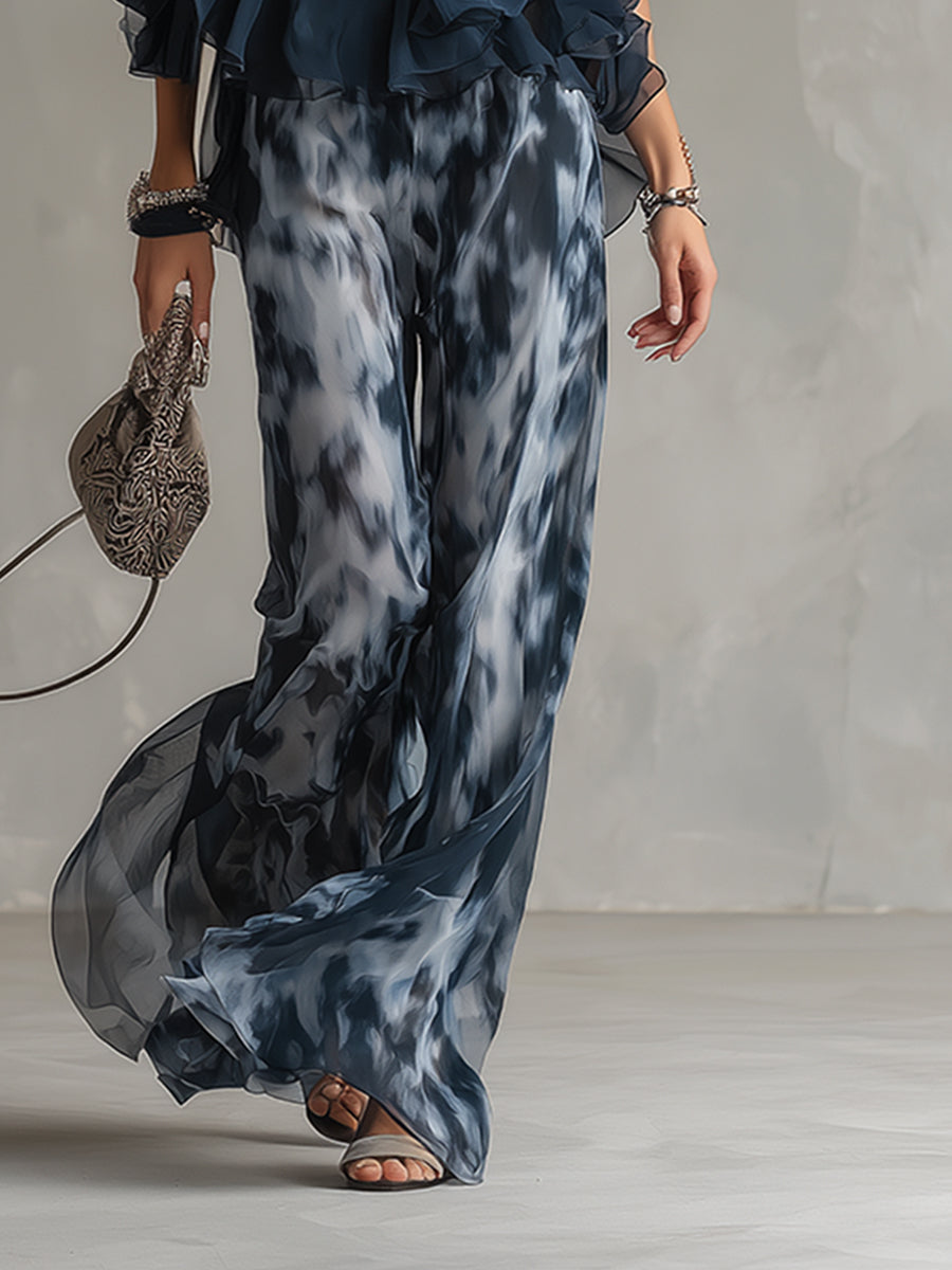 ESSENSIELL - Ludovica – Elegant chiffon-sett med høyhalset topp og vide trykte bukser