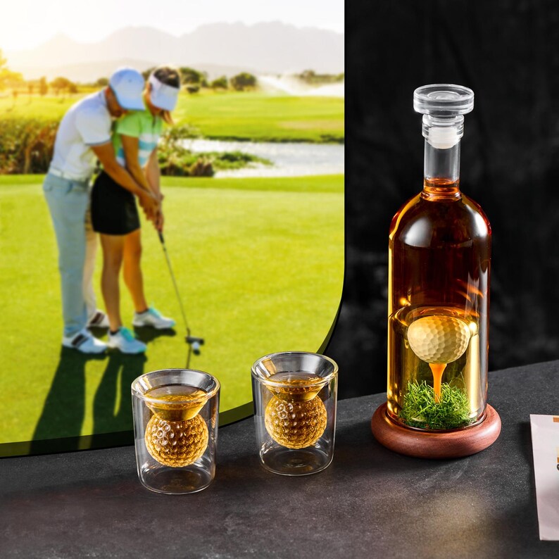Whiskeyflaske - Golfsettutgave med Glass