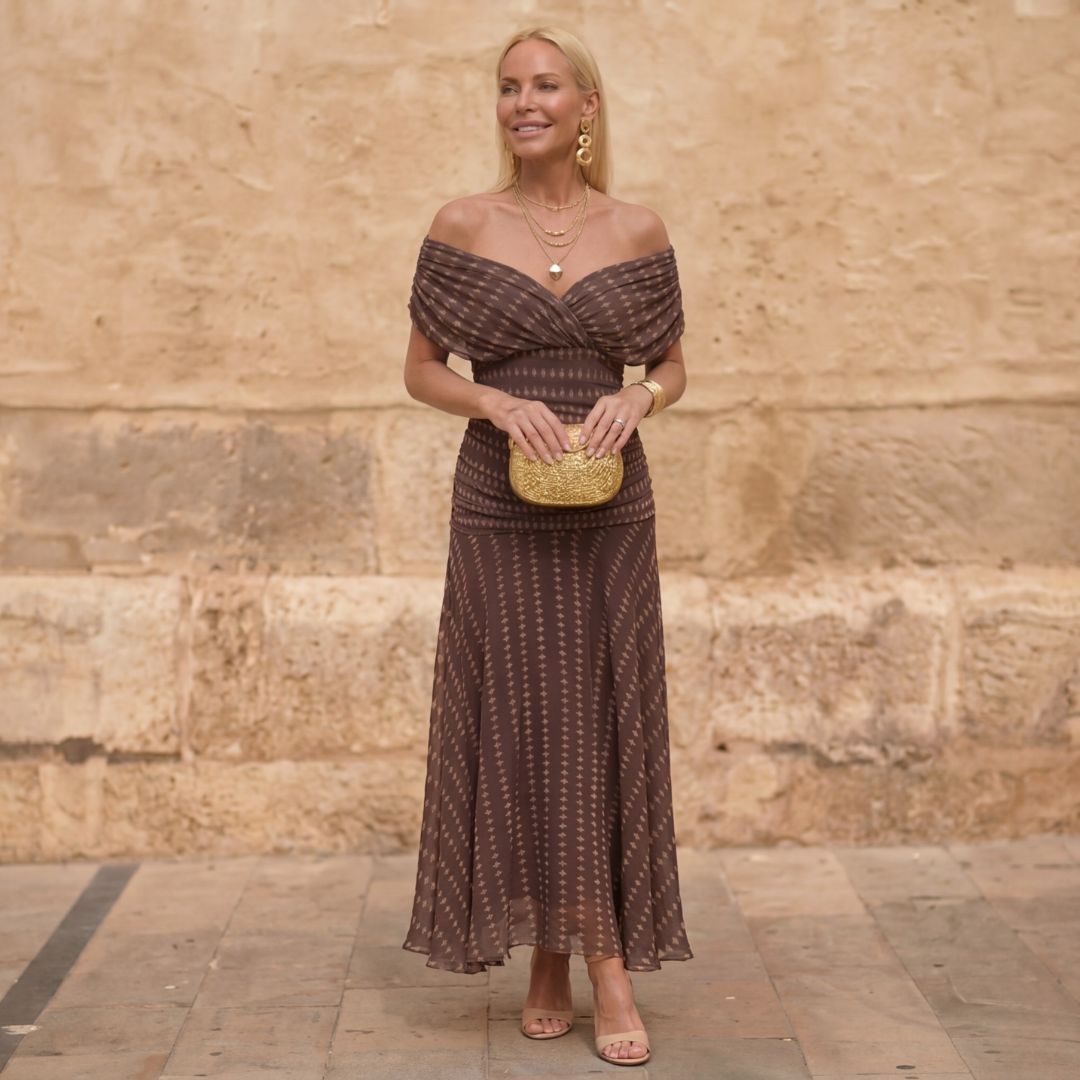 Sienna | Geometrisk Flytende Kjole
