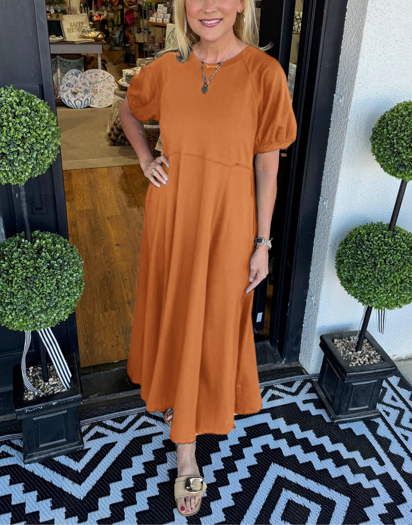 ODETTE | Puff-Erme Maxi for Flatterende Eleganse og Komfort