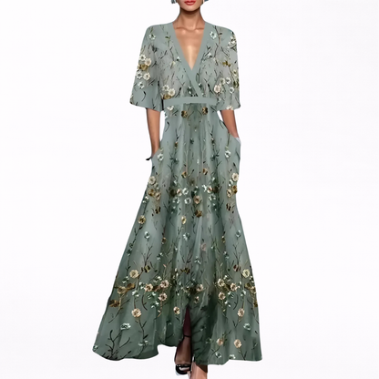 Valentina | Elegant Maxi Kjole med Dyp Utringning
