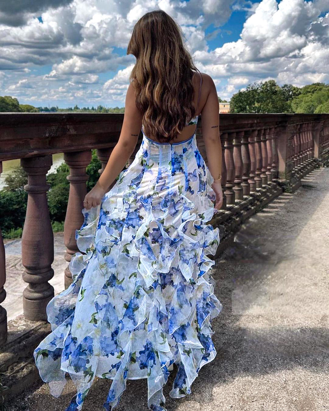 Uri™ | Volang Blomster Midi Kjole