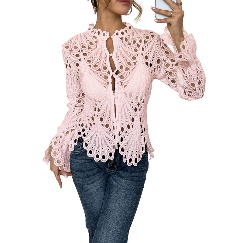 SARAH™ – Moderne Bluse med Hule Detaljer