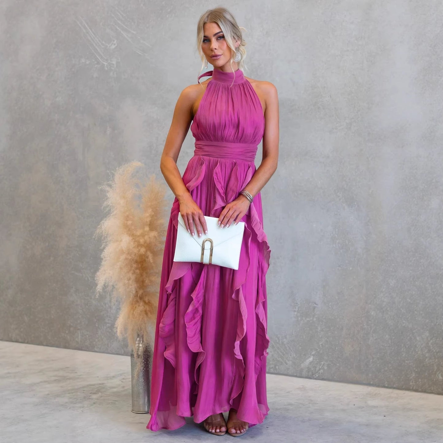Celestia | Rynket Halter Maxi Kjole