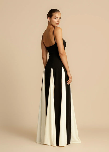 Oshrit™ | Elegant Kontrast Volanger Maxi Kjole