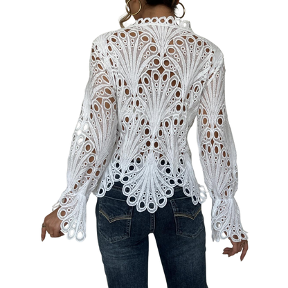 SARAH™ – Moderne Bluse med Hule Detaljer