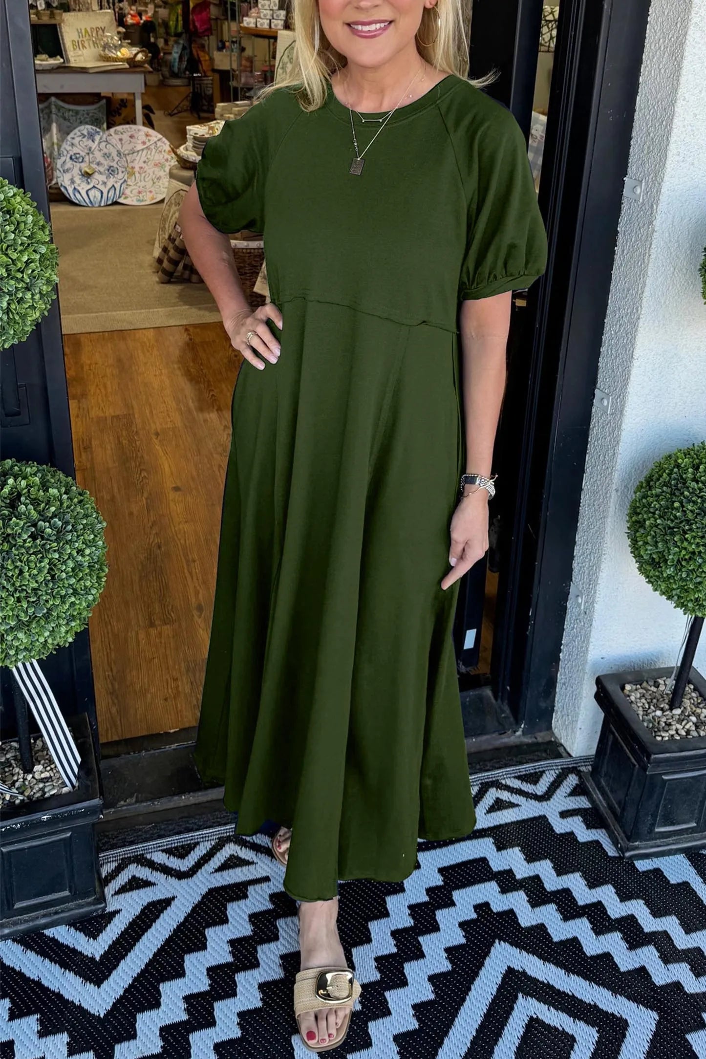 ODETTE | Puff-Erme Maxi for Flatterende Eleganse og Komfort