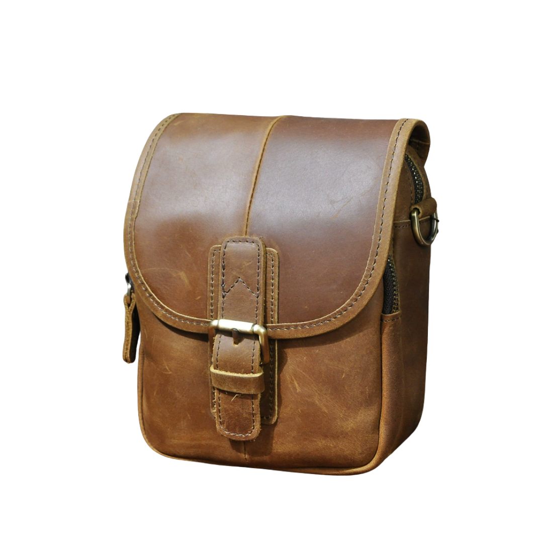 Nolan Crossbody Pouch