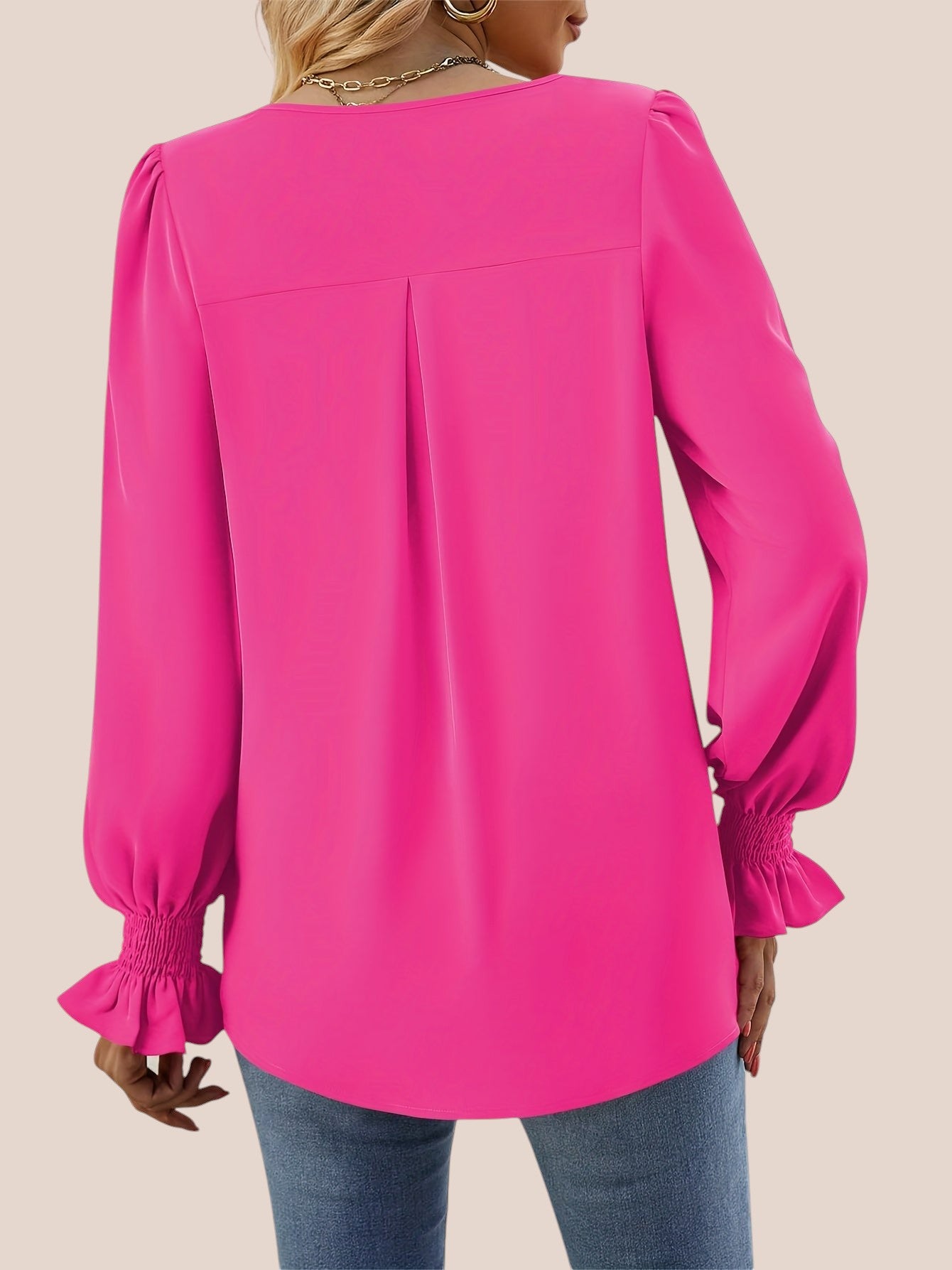 Mira | Elegant Bluse med V-hals