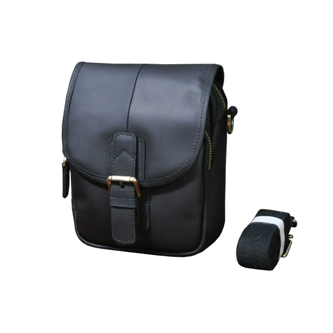 Nolan Crossbody Pouch