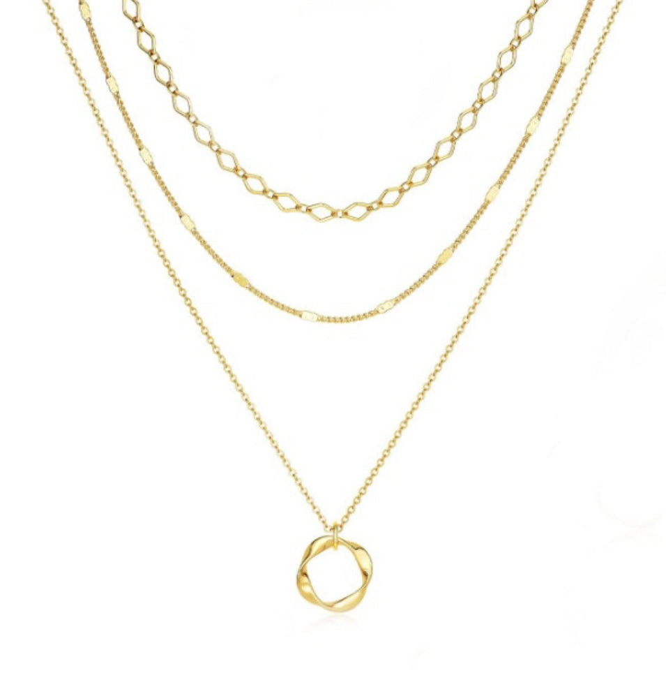 Chic Åpen Sirkel Tre-Rads Halskjede