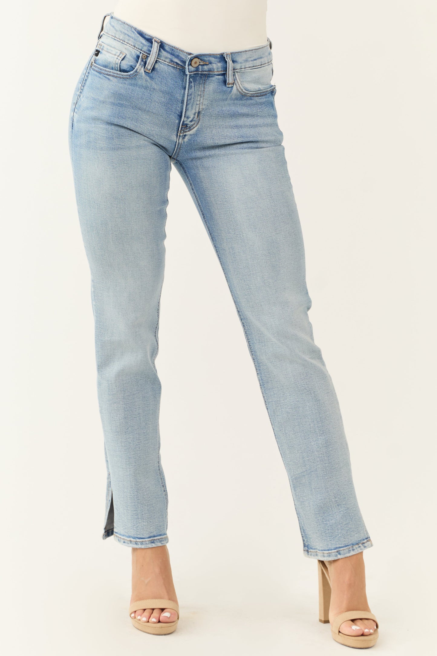 Amelie | Lys Blå Rett-Legg Jeans
