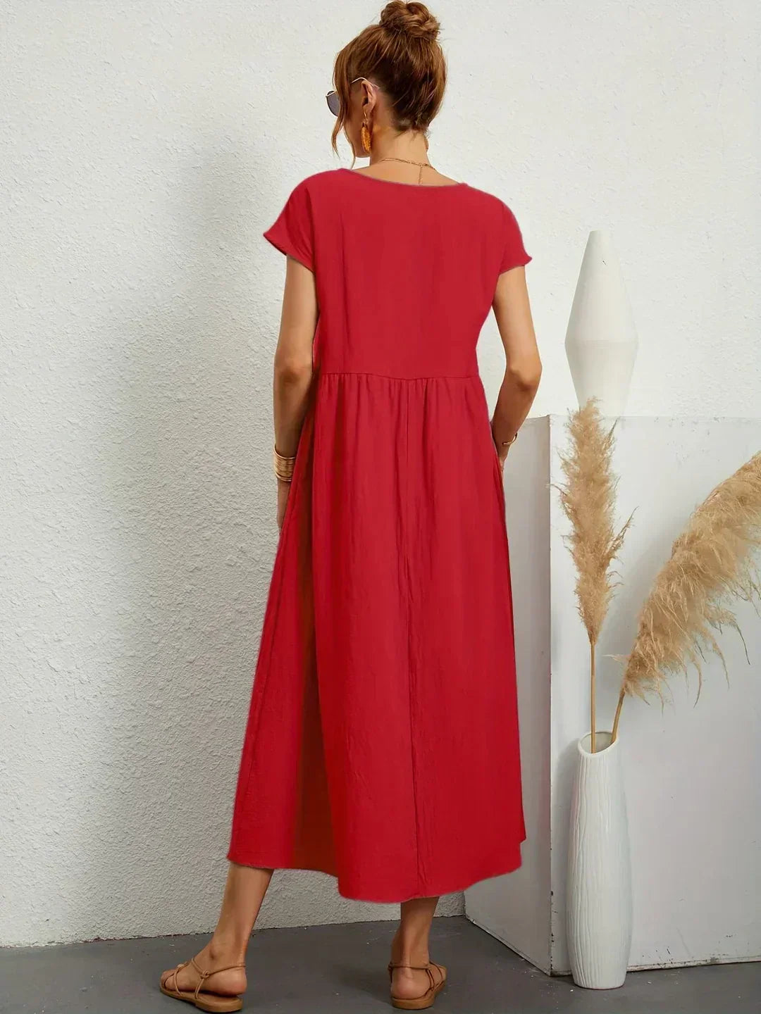 Ursina™ | Flytende Midi Kjole
