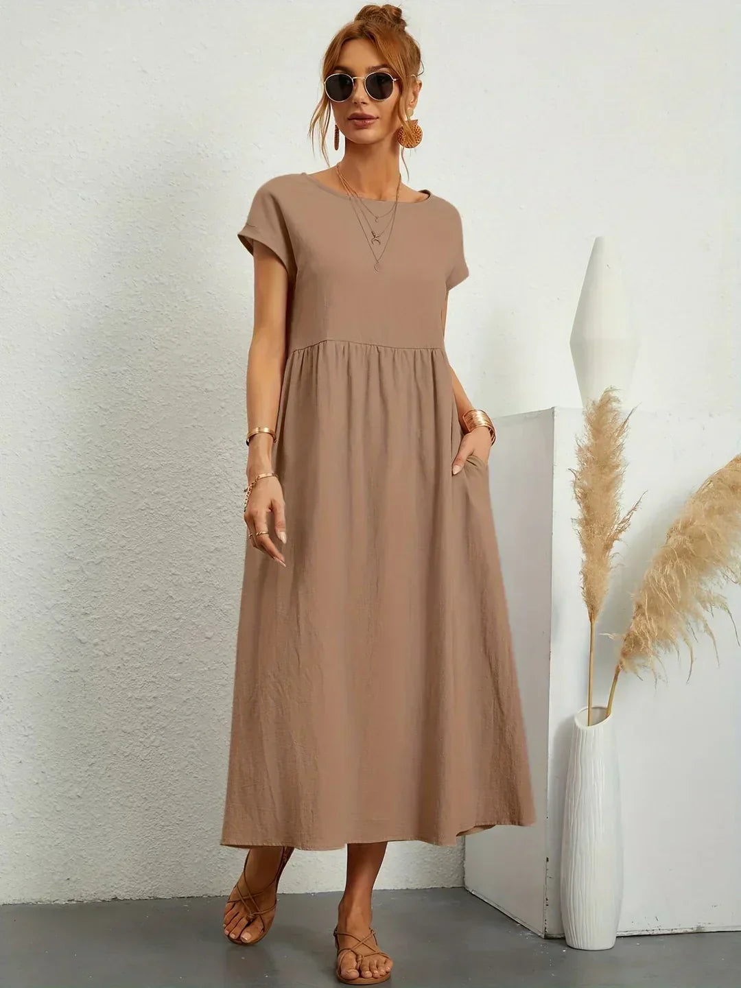 Ursina™ | Flytende Midi Kjole