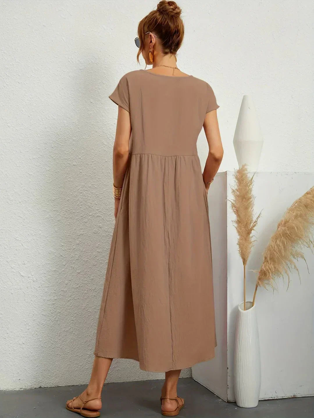 Ursina™ | Flytende Midi Kjole