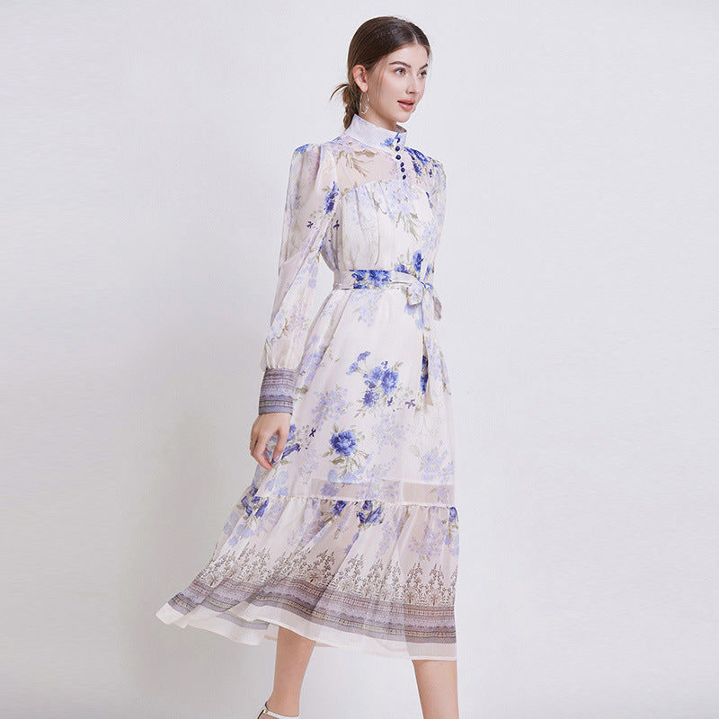 ZEHLIA – ELEGANT BLOMSTRET CHIFFONKJOLLE