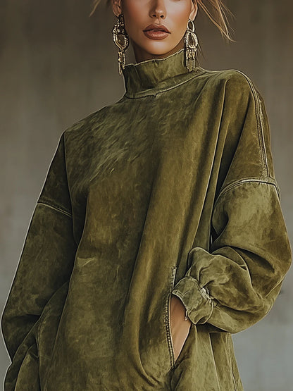 Amalia | Høyhalset Suede Frynse Kjole