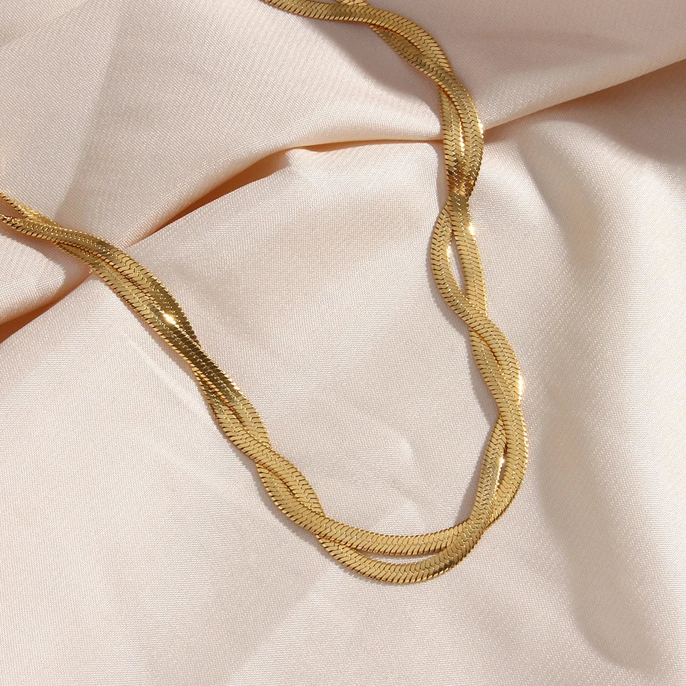 Tidligere Sett med Gullbelagt Halskjede og Armbånd