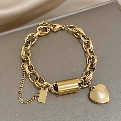 Elegant Hjerteformet Chunky Armbånd