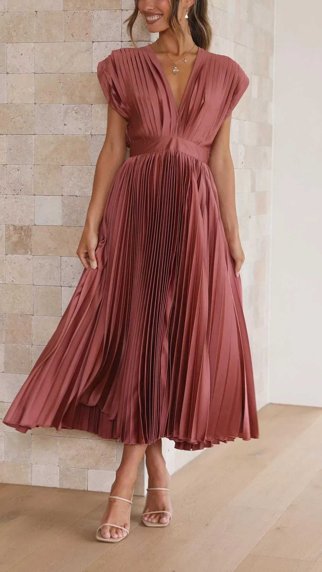 Isla | Elegant plissékjole