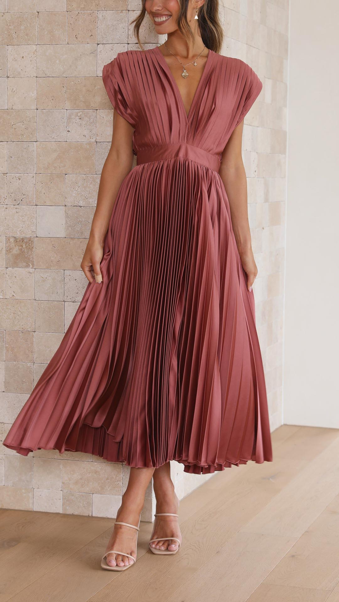Isla | Elegant plissékjole