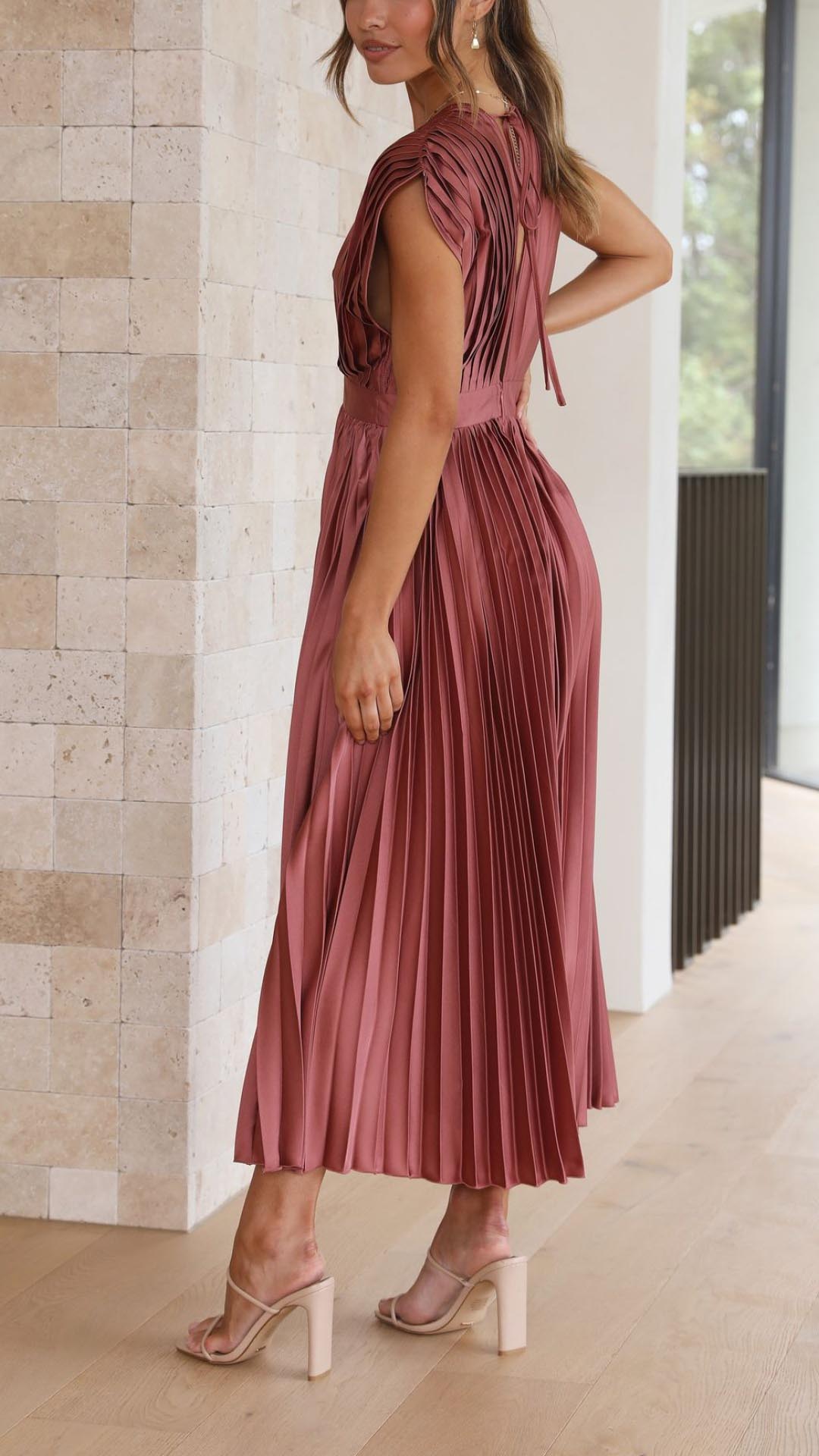 Isla | Elegant plissékjole
