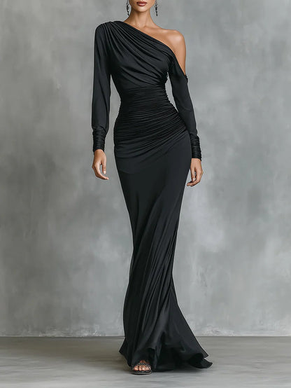Célina™ | Sateng One-Shoulder Maxi Kjole i Svart