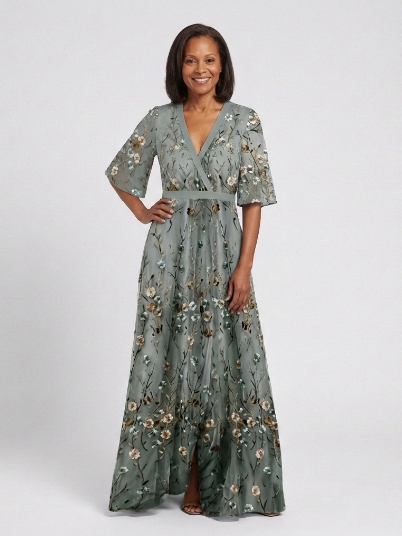 Evadne | Brodert V-hals Maxi Kjole