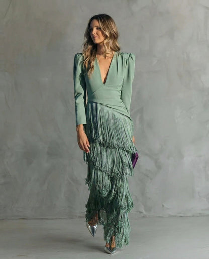 Chiara – Elegant Kjole med Frynseermer