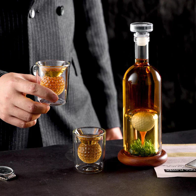 Whiskeyflaske - Golfsettutgave med Glass