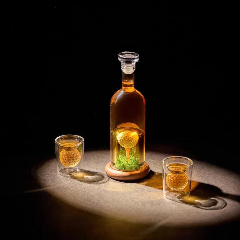 Whiskeyflaske - Golfsettutgave med Glass