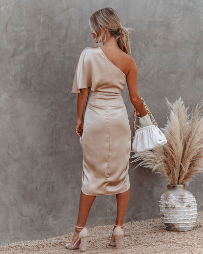 Tamari™ | Elegant Satin Midi Kjole