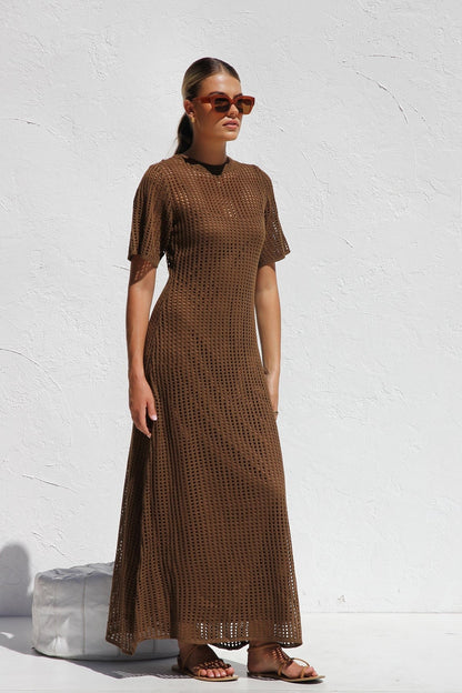 ESSENSIELL - Airlie Heklet Maxi Kjole - Naturlig