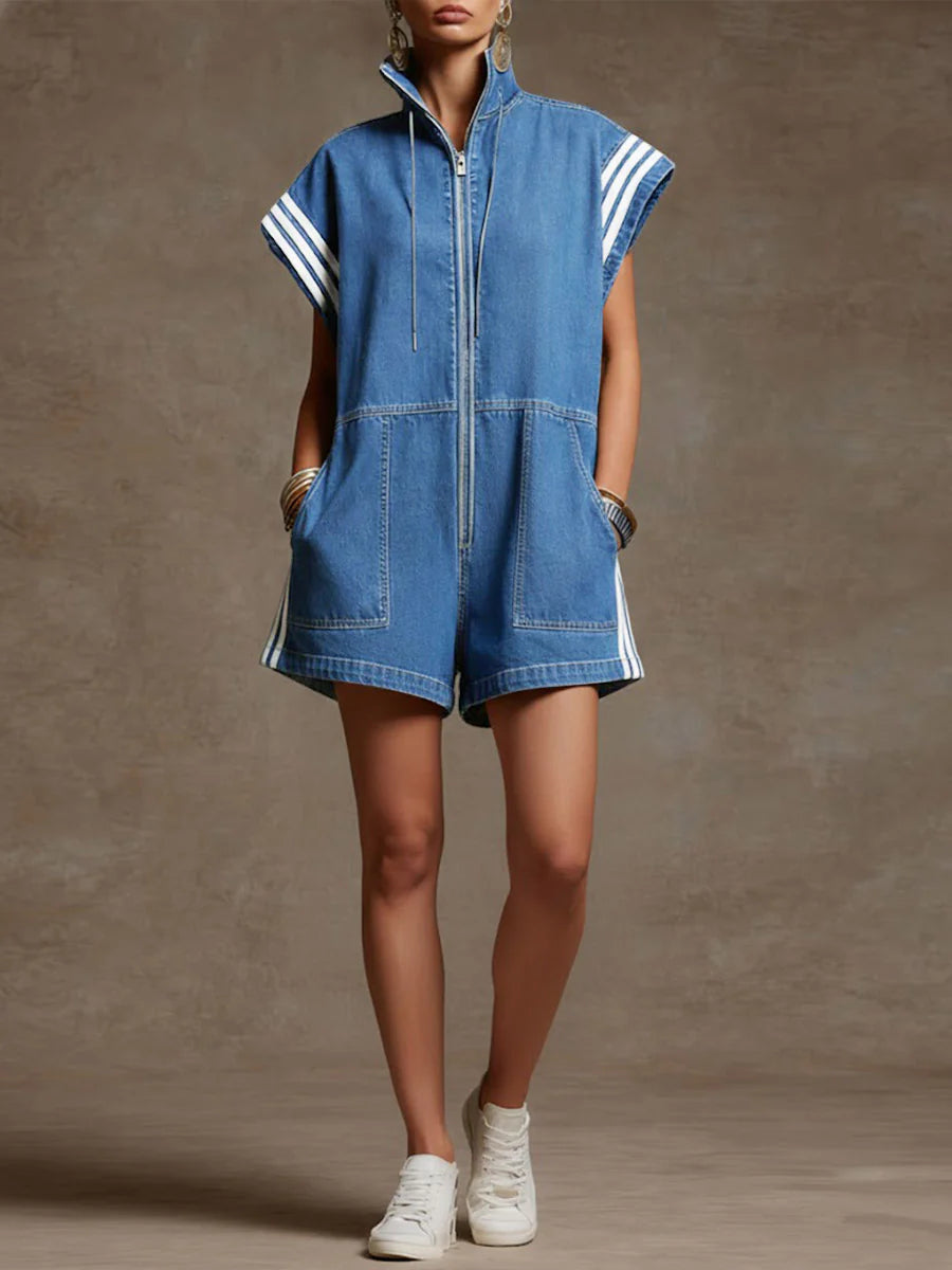 Dame med stående krage, korte ermer, avslappet, løs, kort denim-jumpsuit med vide ben
